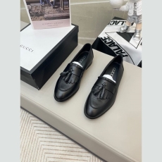 Gucci Leather Shoes